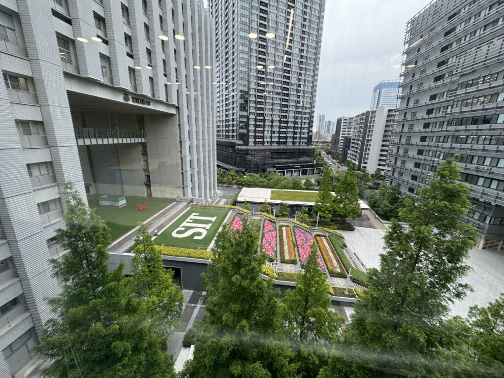 06Q20研究室からの景色